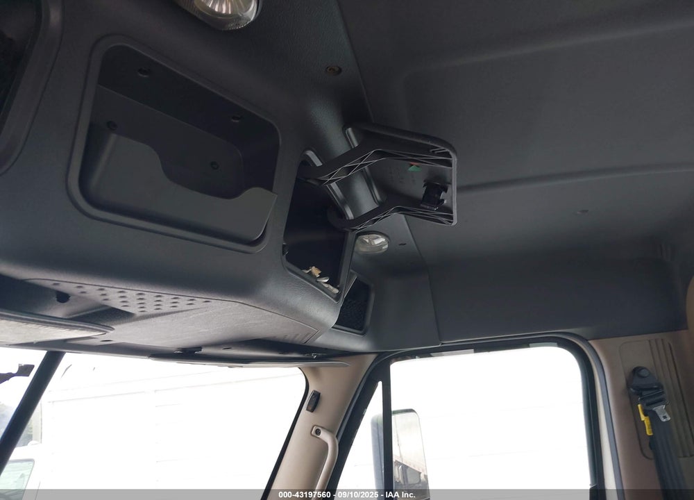 2017 FREIGHTLINER CASCADIA 125 VIN: 3AKBGDDV0HSJG8273