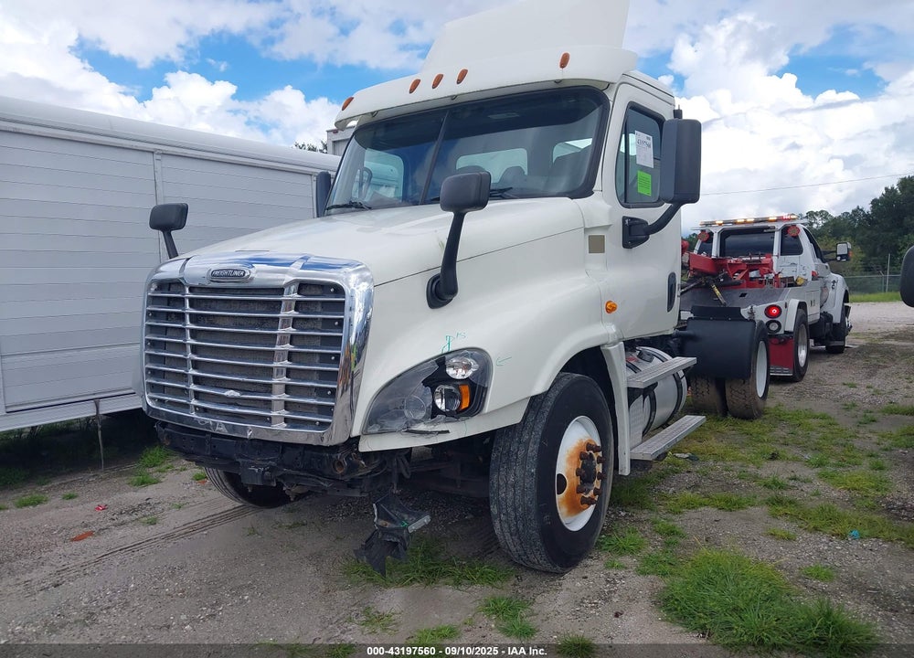 2017 FREIGHTLINER CASCADIA 125 VIN: 3AKBGDDV0HSJG8273