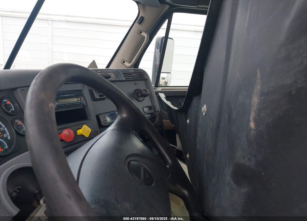 2017 FREIGHTLINER CASCADIA 125 VIN: 3AKBGDDV0HSJG8273