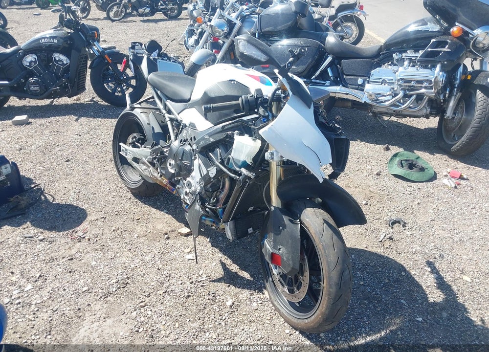 2025 BMW S 1000 RR VIN: WB10P2302S6L53260