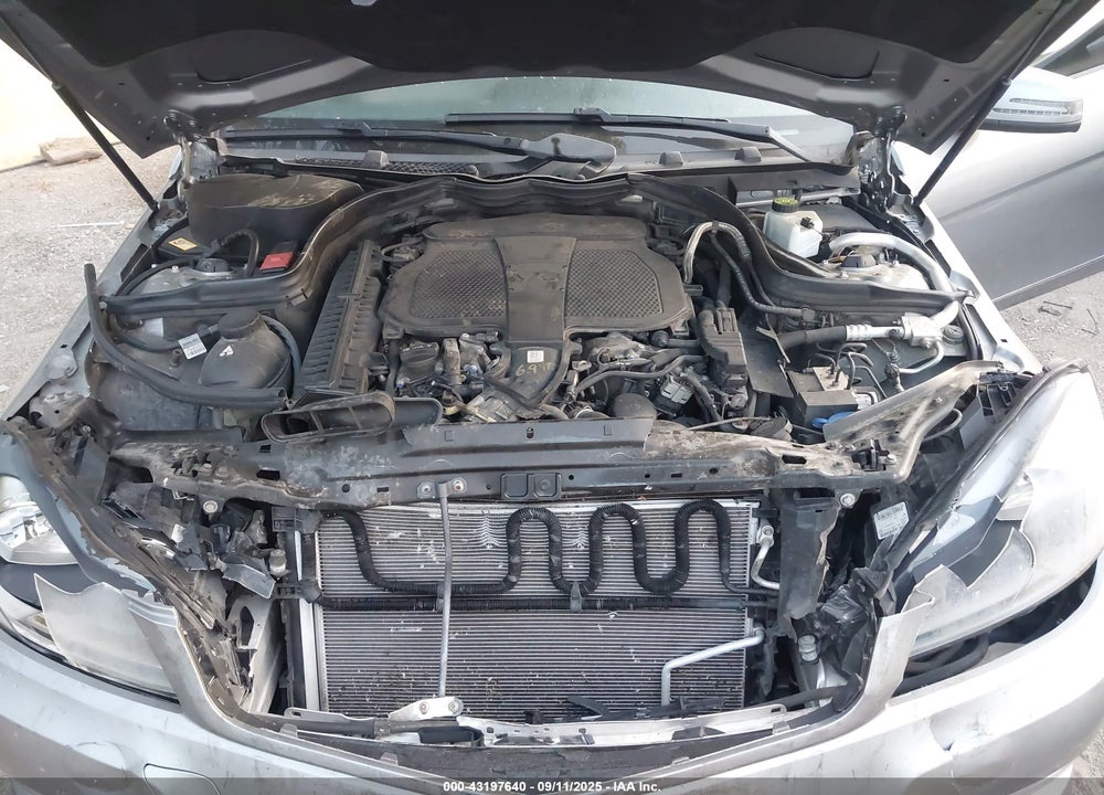 2014 MERCEDES-BENZ C CLASS VIN: WDDGF8ABXEA943046