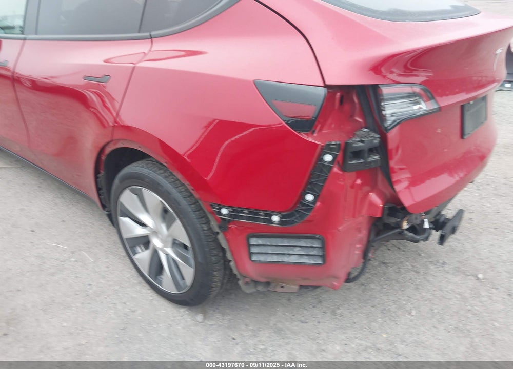 2021 TESLA MODEL Y VIN: 5YJYGDEE5MF079246