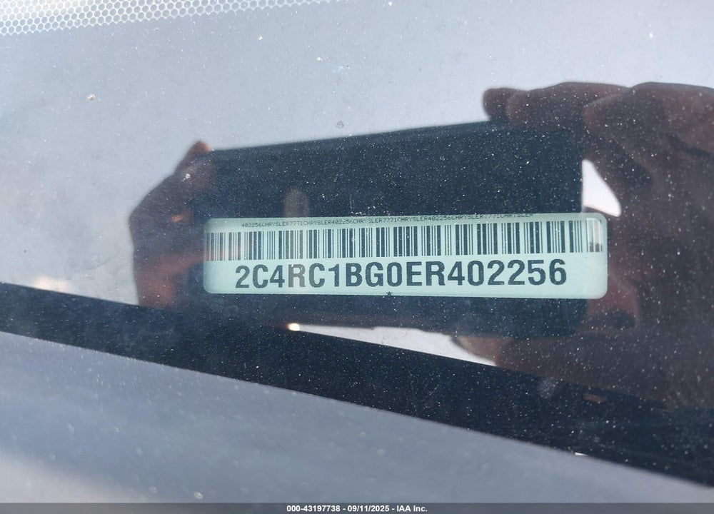 2014 CHRYSLER TOWN & COUNTRY VIN: 2C4RC1BG0ER402256