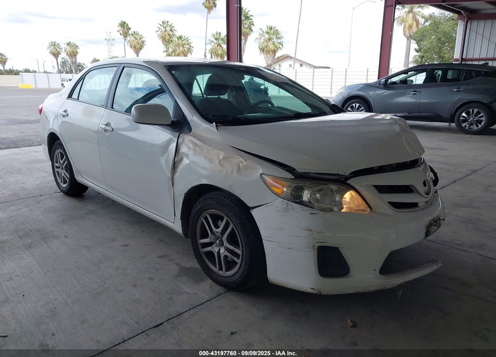 2011 TOYOTA COROLLA LE VIN: 2T1BU4EE1BC588105