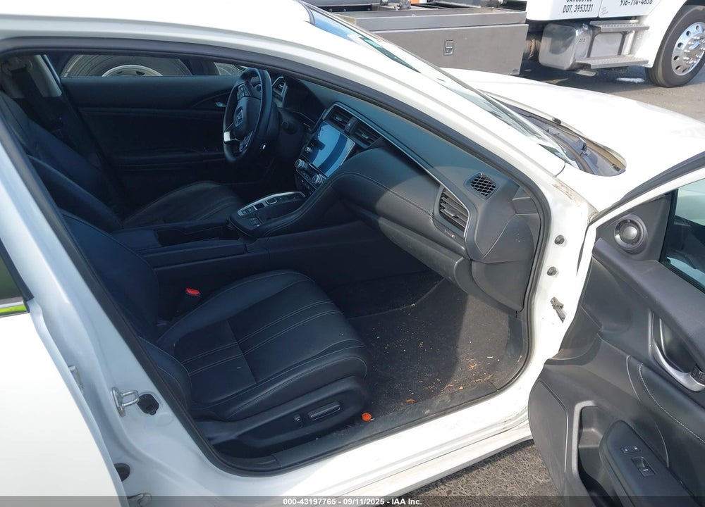 2019 HONDA INSIGHT VIN: 19XZE4F94KE007954