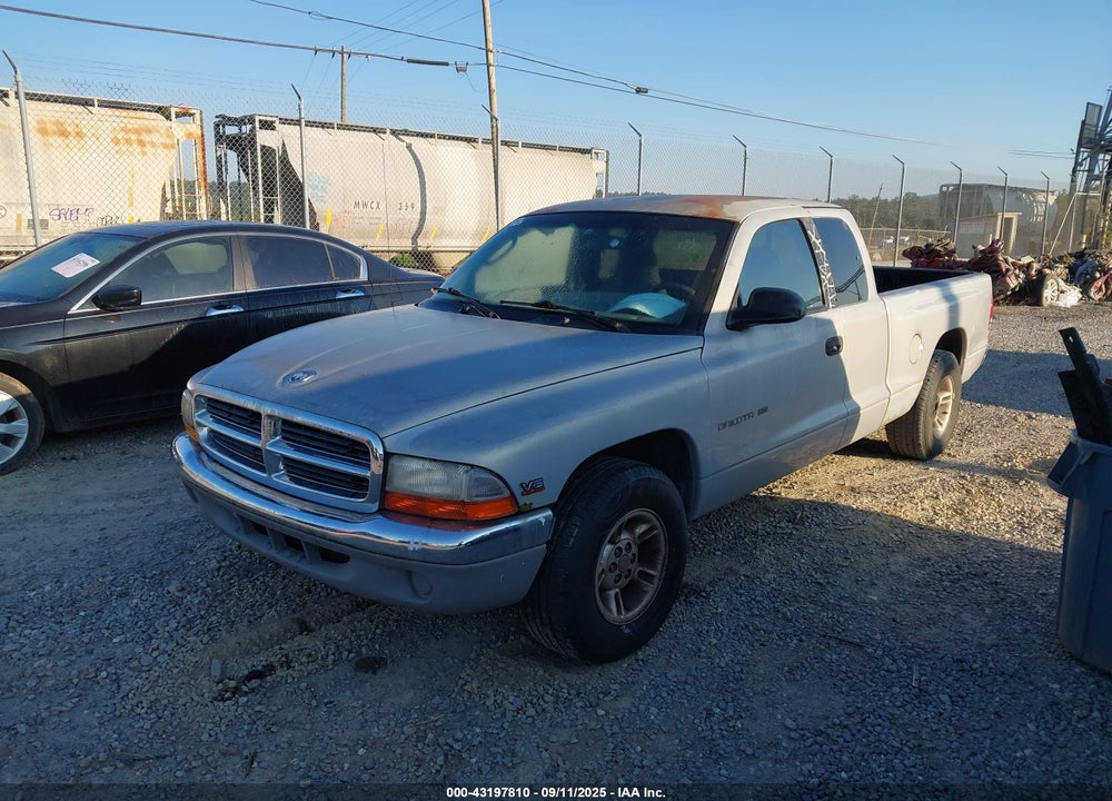 2000 DODGE DAKOTA SLT/SPORT VIN: 1B7GL22X8YS523939