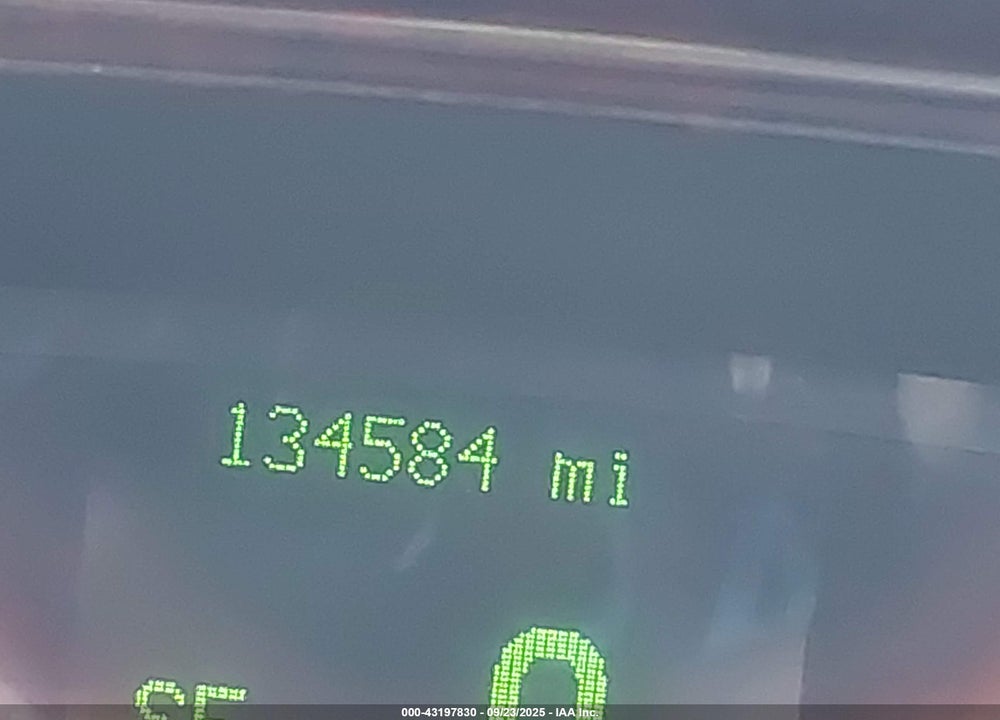 2009 LINCOLN TOWN CAR VIN: 2LNHM82V99X622654