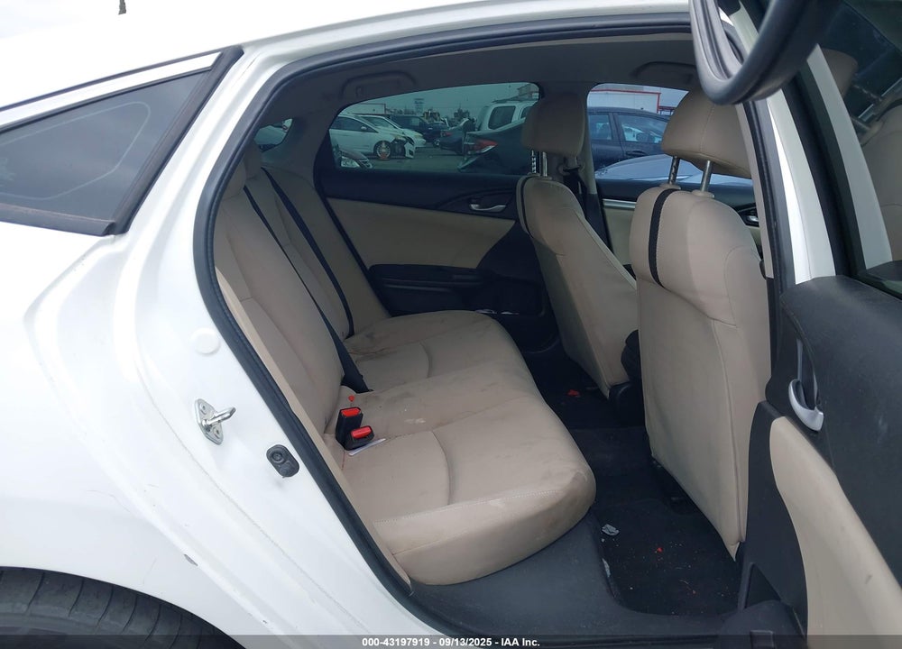 2018 HONDA CIVIC VIN: 2HGFC2F52JH513734