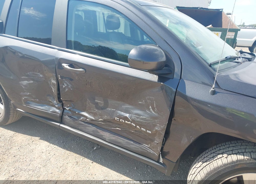2017 JEEP COMPASS VIN: 1C4NJDEB4HD109506