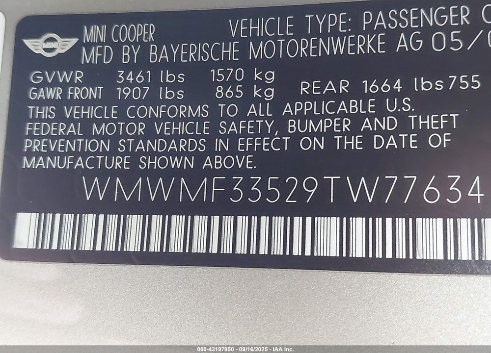 2009 MINI COOPER VIN: WMWMF33529TW77634