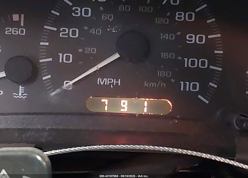 2000 CHEVROLET CAVALIER LS VIN: 1G1JF5240Y7251533