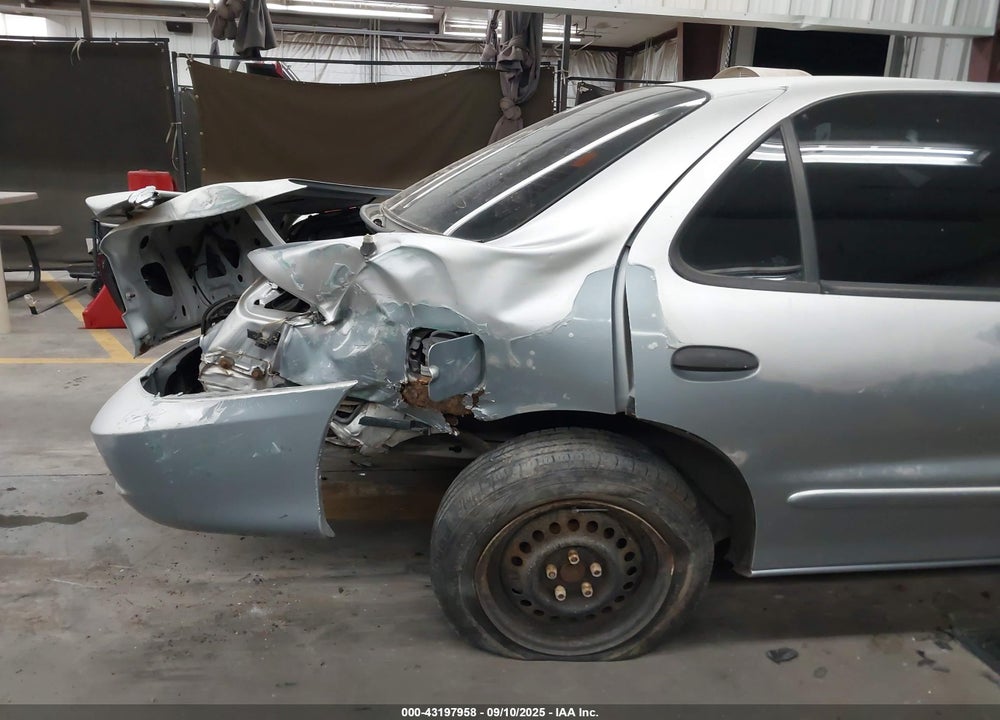 2000 CHEVROLET CAVALIER LS VIN: 1G1JF5240Y7251533