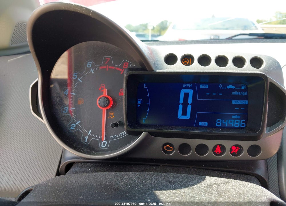2015 CHEVROLET SONIC VIN: 1G1JC5SH8F4104788