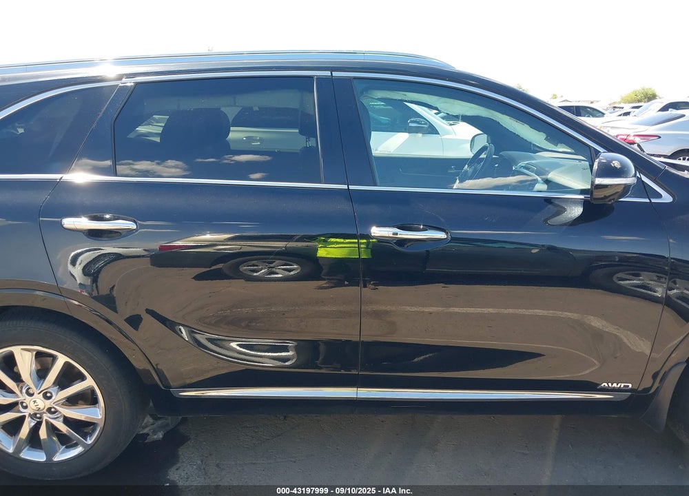 2017 KIA SORENTO VIN: 5XYPKDA51HG205522