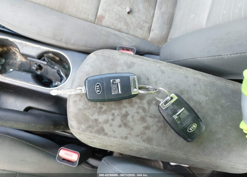 2014 KIA FORTE VIN: KNAFX4A86E5046098