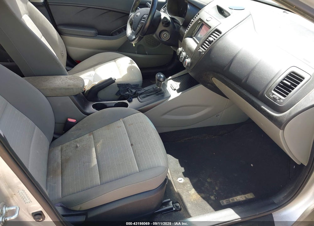 2014 KIA FORTE VIN: KNAFX4A86E5046098