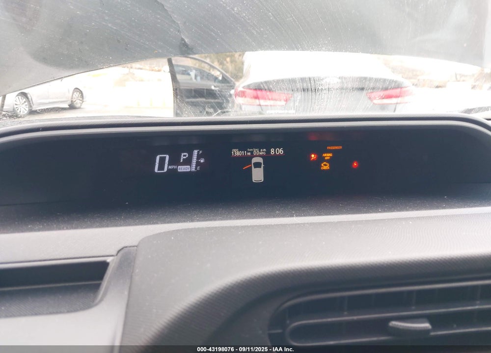 2015 TOYOTA PRIUS C VIN: JTDKDTB31F1580917