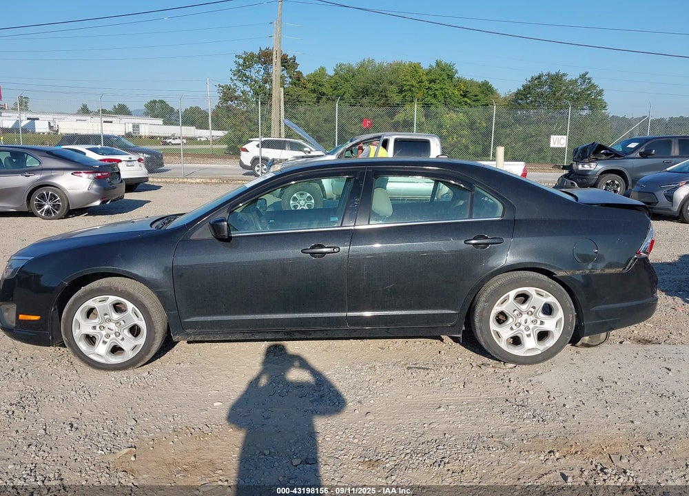 2011 FORD FUSION SE VIN: 3FAHP0HA5BR308219