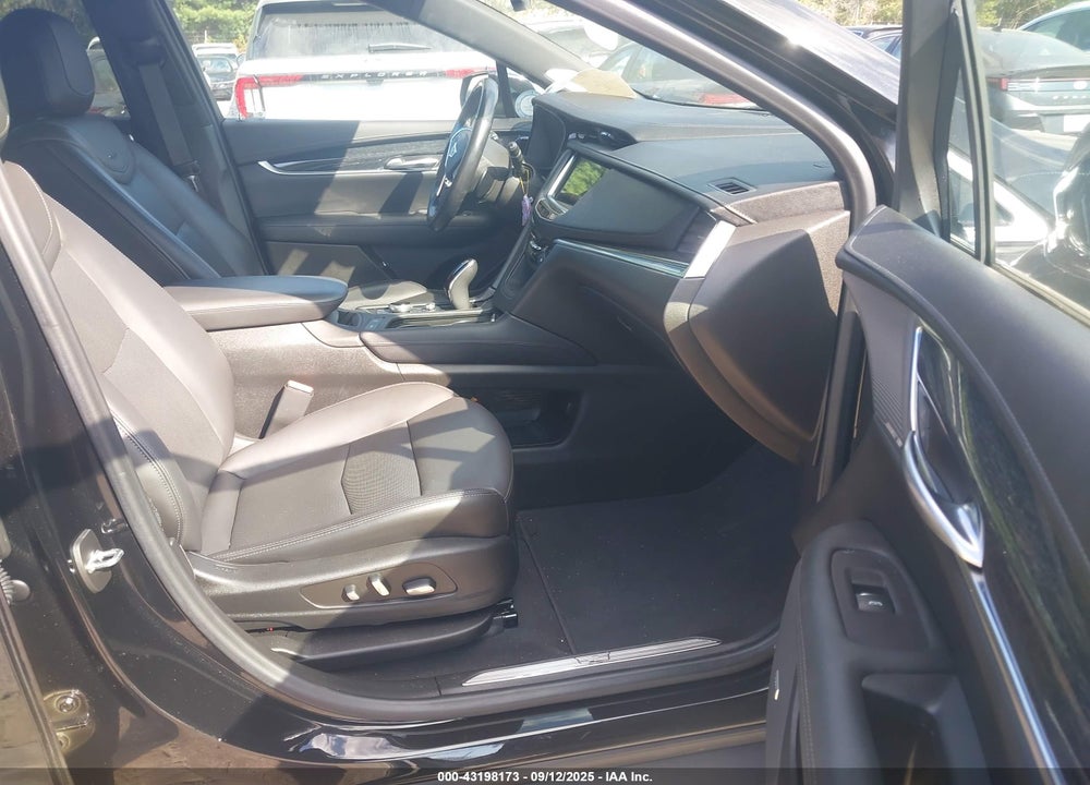 2022 CADILLAC XT5 VIN: 1GYKNDR47NZ122715