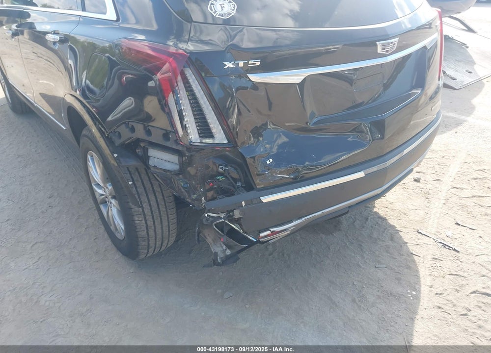 2022 CADILLAC XT5 VIN: 1GYKNDR47NZ122715