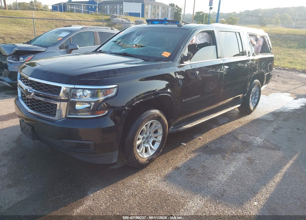 2015 CHEVROLET SUBURBAN 1500 LT VIN: 1GNSKJKC4FR285135