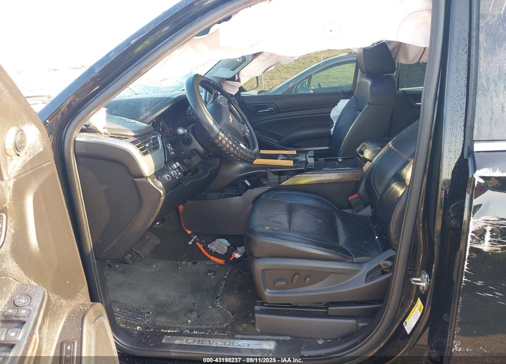 2015 CHEVROLET SUBURBAN 1500 LT VIN: 1GNSKJKC4FR285135