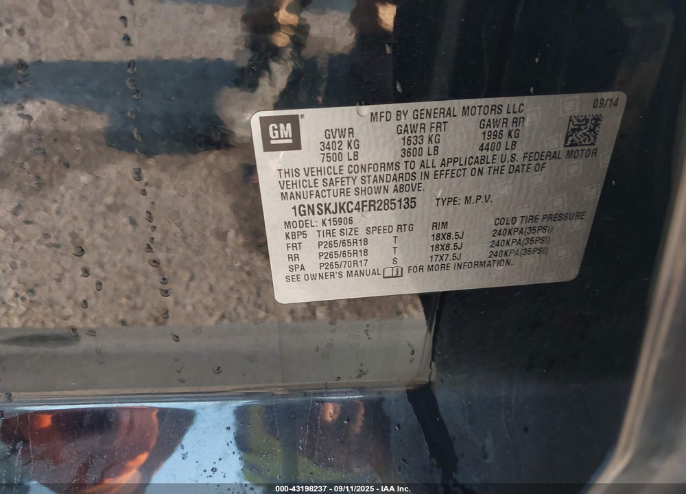 2015 CHEVROLET SUBURBAN 1500 LT VIN: 1GNSKJKC4FR285135