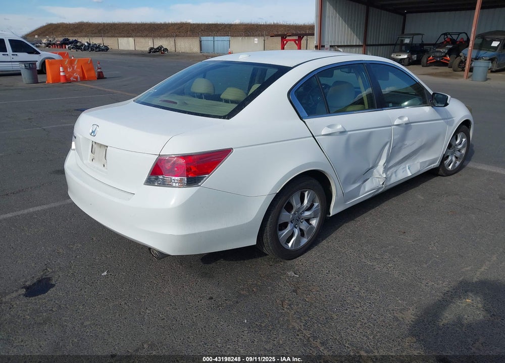 2010 HONDA ACCORD VIN: 1HGCP2F82AA070016