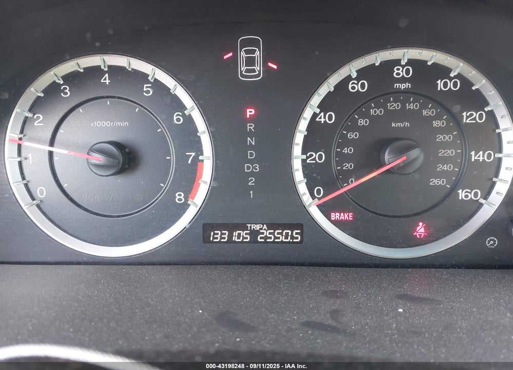 2010 HONDA ACCORD VIN: 1HGCP2F82AA070016