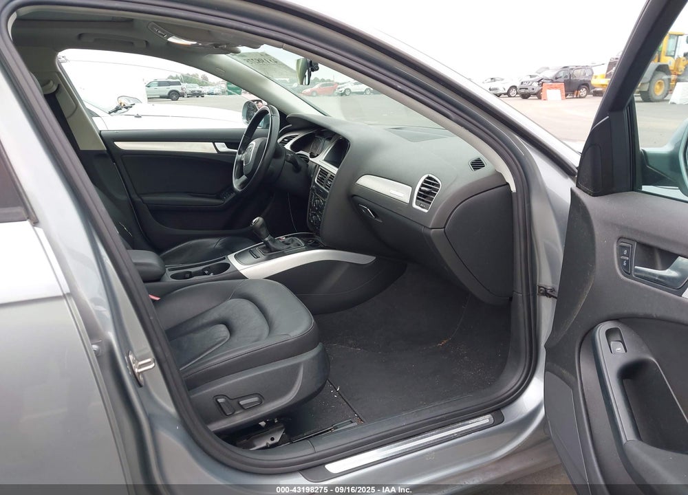2010 AUDI A4 VIN: WAUDFAFL7AN033974
