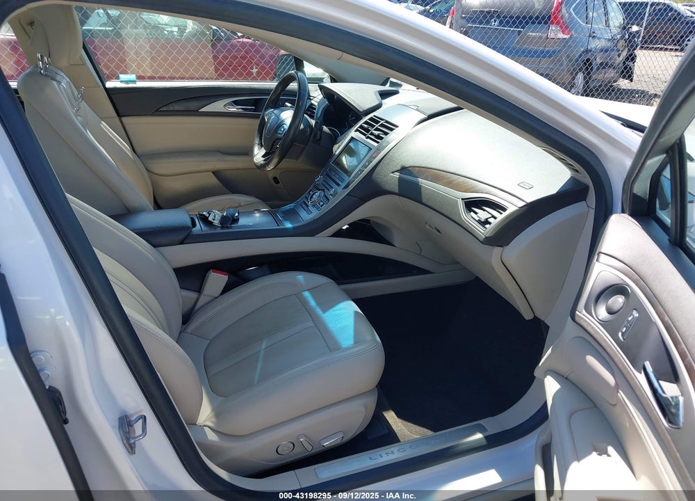 2018 LINCOLN MKZ HYBRID RESERVE VIN: 3LN6L5MU2JR621765