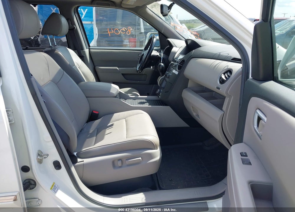2013 HONDA PILOT VIN: 5FNYF4H97DB010642