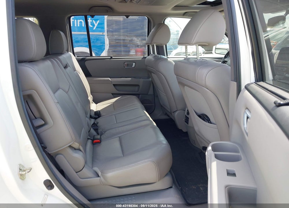 2013 HONDA PILOT VIN: 5FNYF4H97DB010642