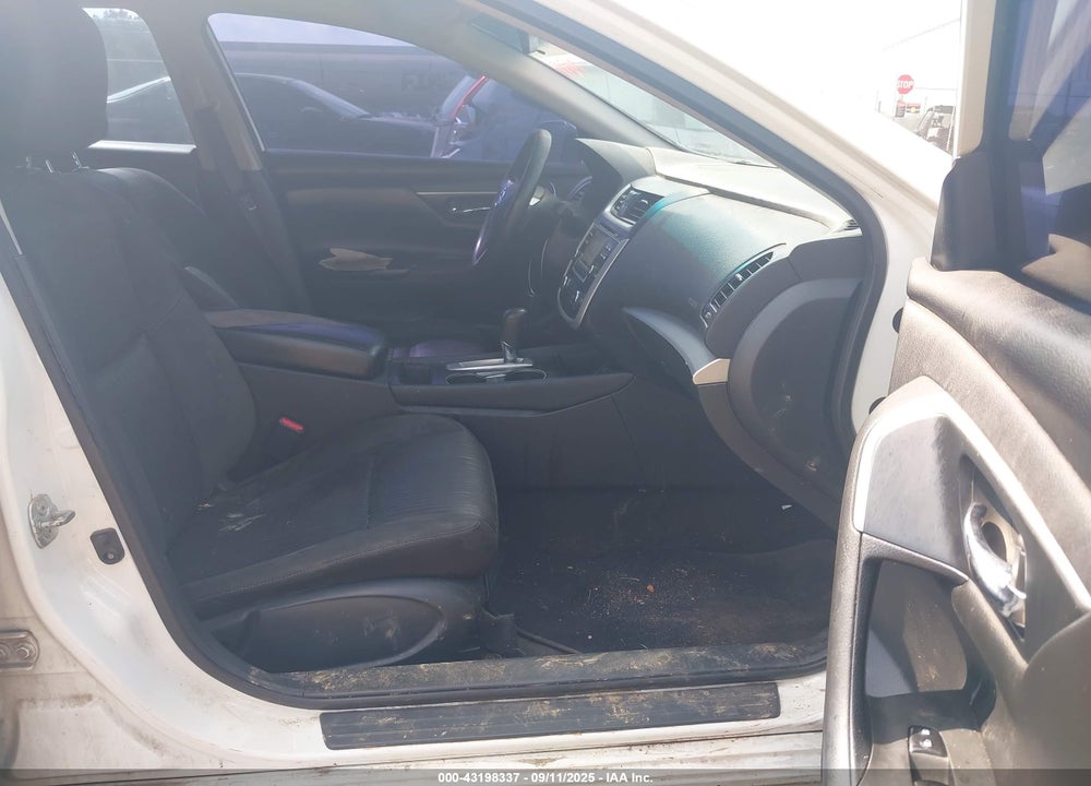 2018 NISSAN ALTIMA VIN: 1N4AL3AP3JC194716