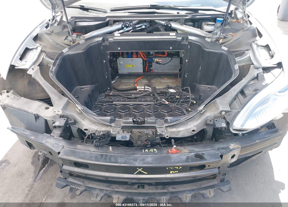 2014 TESLA MODEL S VIN: 5YJSA1H18EFP21006