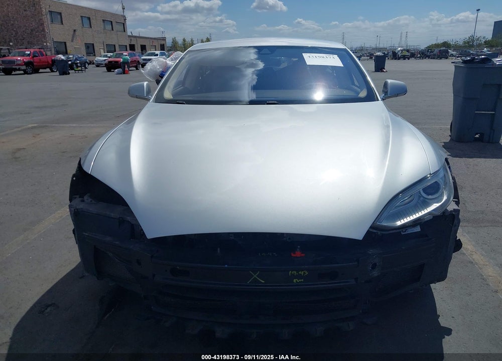 2014 TESLA MODEL S VIN: 5YJSA1H18EFP21006
