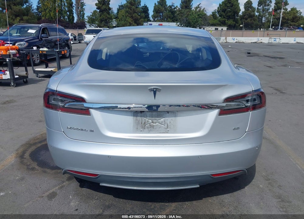 2014 TESLA MODEL S VIN: 5YJSA1H18EFP21006