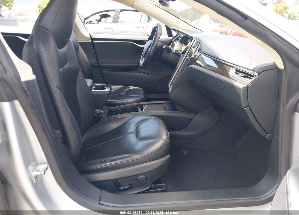 2014 TESLA MODEL S VIN: 5YJSA1H18EFP21006