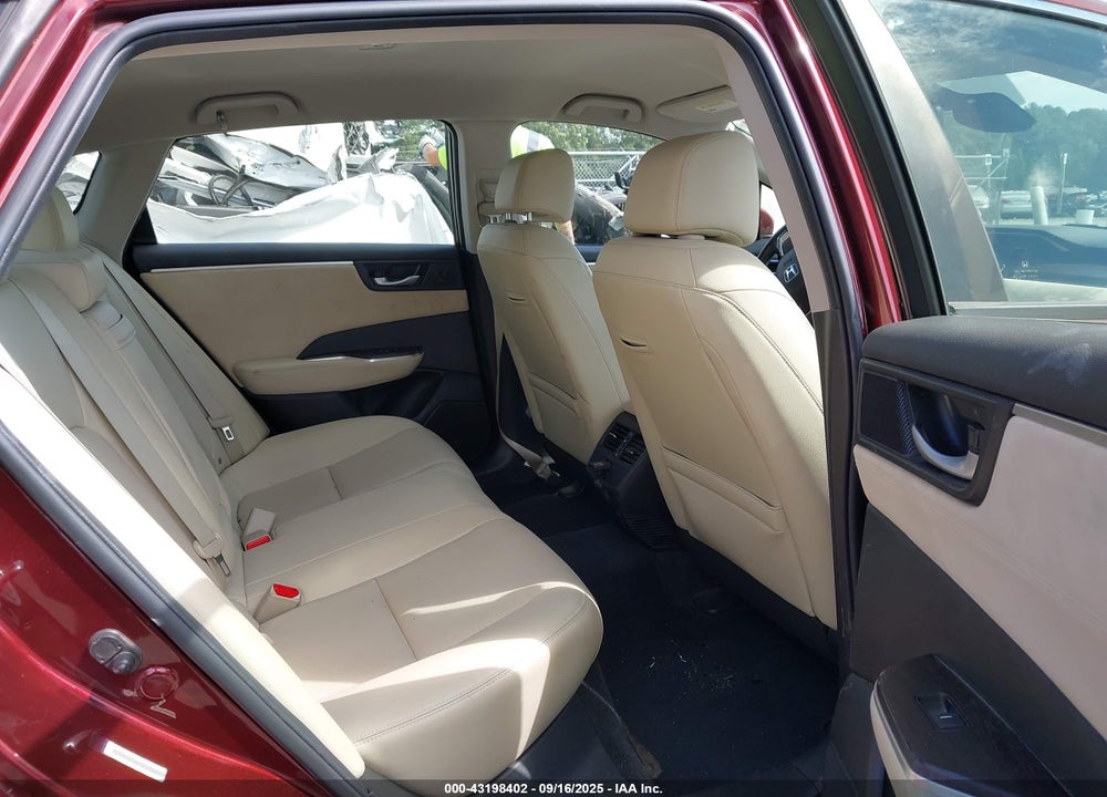 2018 HONDA CLARITY PLUG-IN HYBRID VIN: JHMZC5F38JC021481