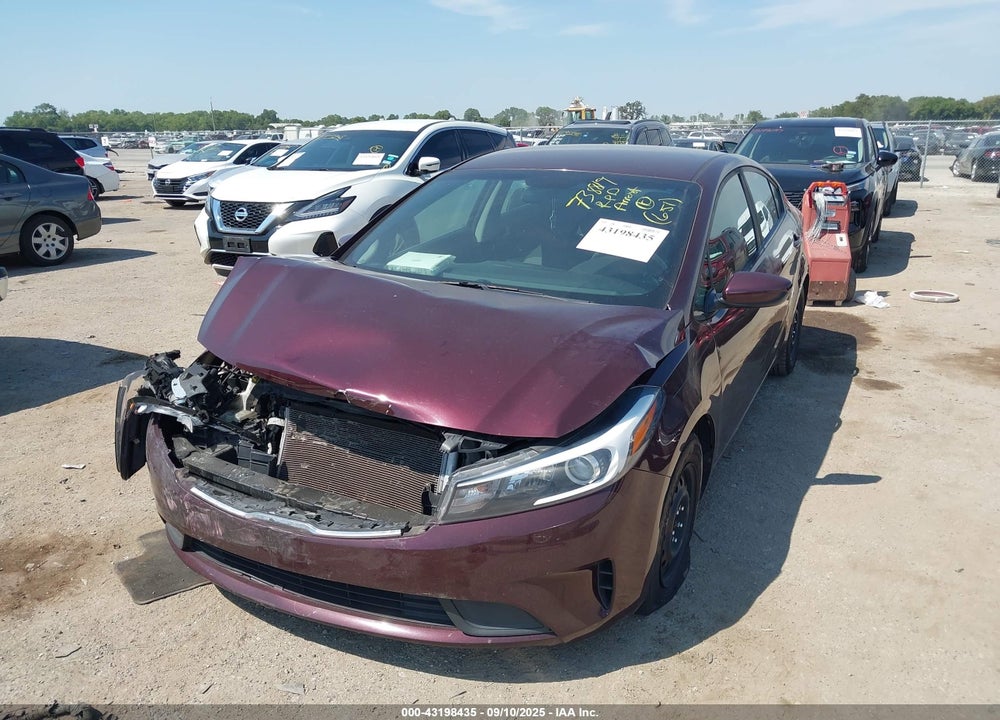 2018 KIA FORTE LX VIN: 3KPFL4A7XJE248303