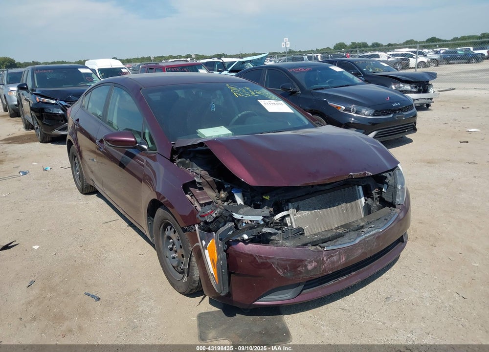 2018 KIA FORTE LX VIN: 3KPFL4A7XJE248303