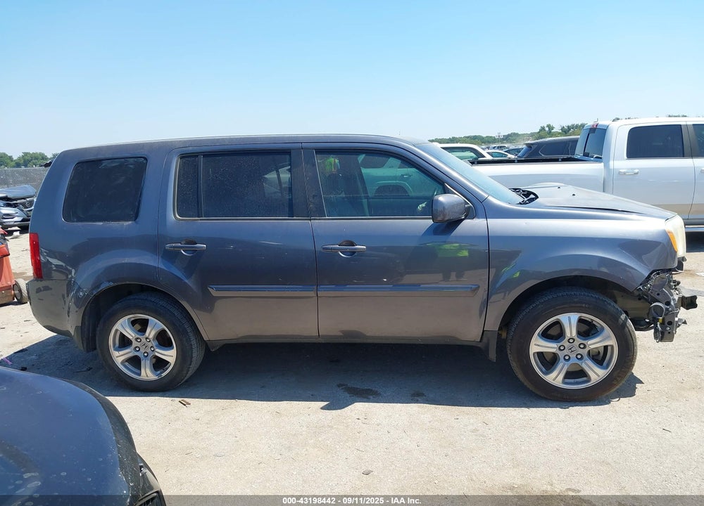 2015 HONDA PILOT VIN: 5FNYF3H56FB007998