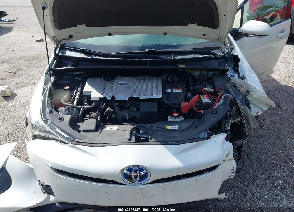 2016 TOYOTA PRIUS TWO ECO VIN: JTDKARFU4G3015002