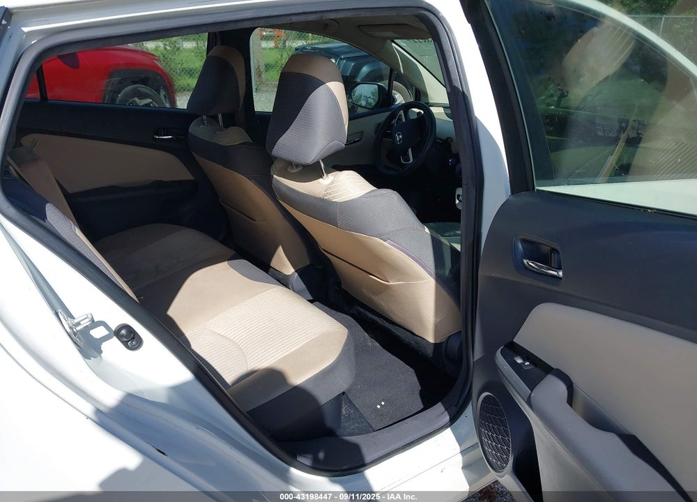2016 TOYOTA PRIUS TWO ECO VIN: JTDKARFU4G3015002