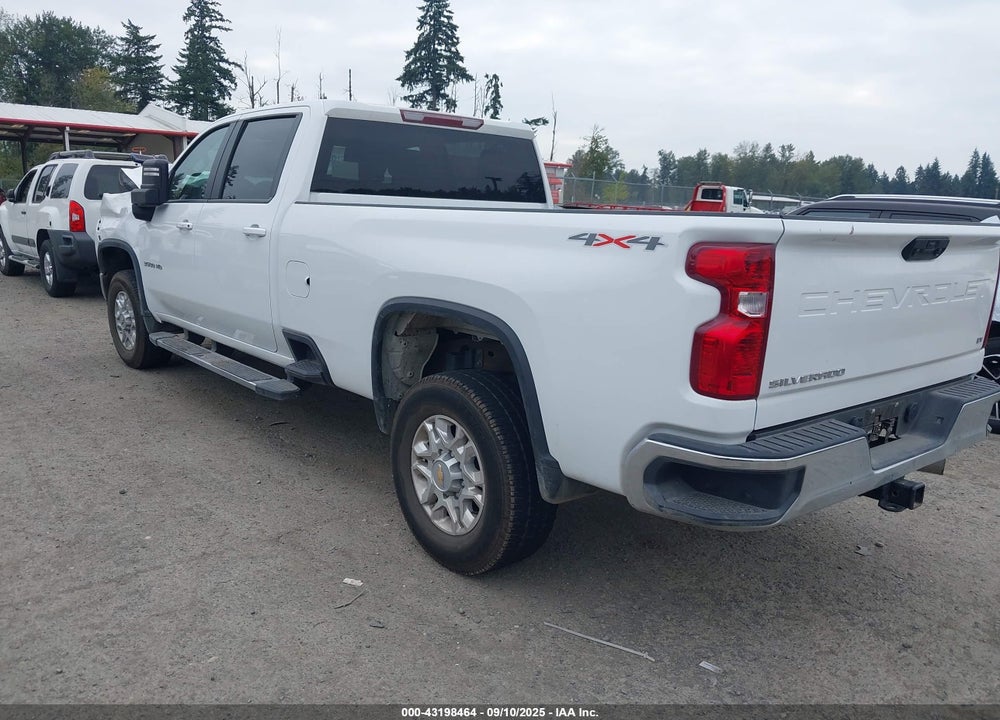 2024 CHEVROLET SILVERADO 3500HD 4WD  LONG BED LT VIN: 1GC4YTEY0RF432950