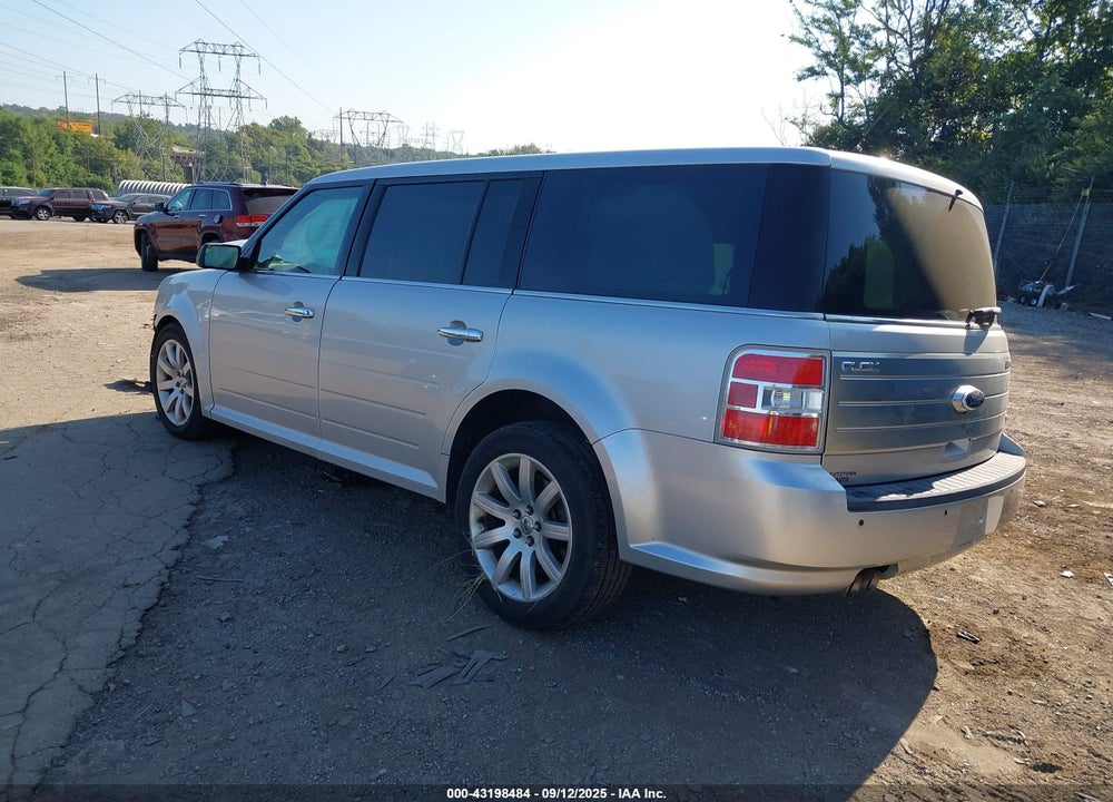 2011 FORD FLEX VIN: 2FMHK6DC8BBD27831