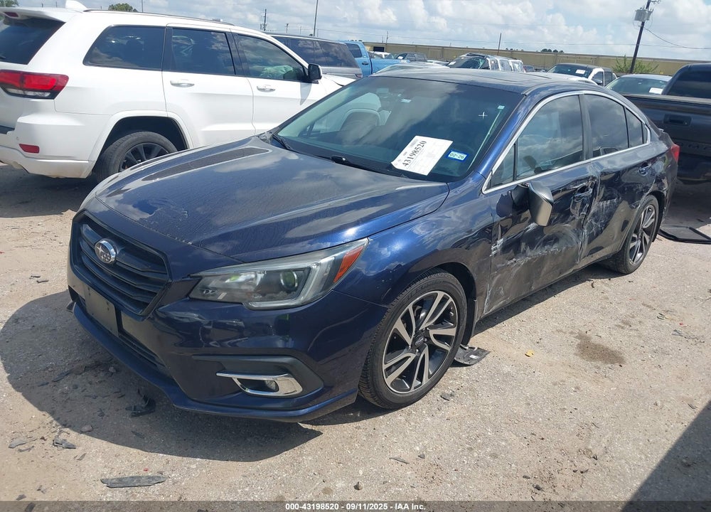 2018 SUBARU LEGACY 2.5I SPORT VIN: 4S3BNAR65J3034572