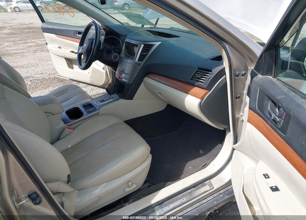 2014 SUBARU OUTBACK VIN: 4S4BRBLC7E3309899