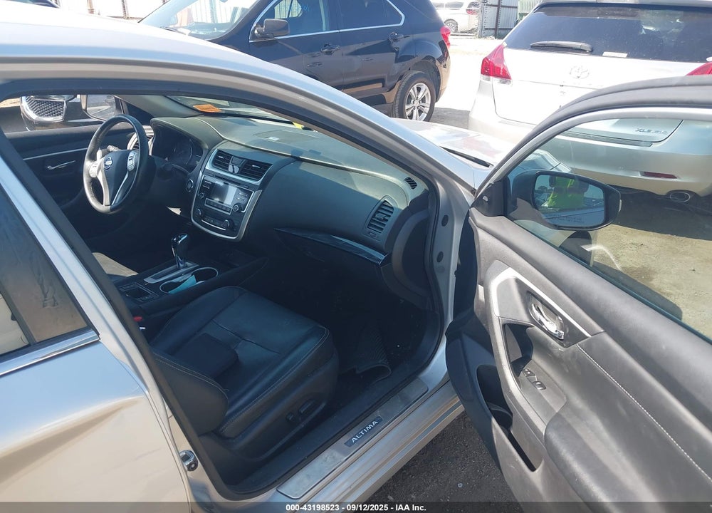 2016 NISSAN ALTIMA VIN: 1N4AL3AP3GC255619