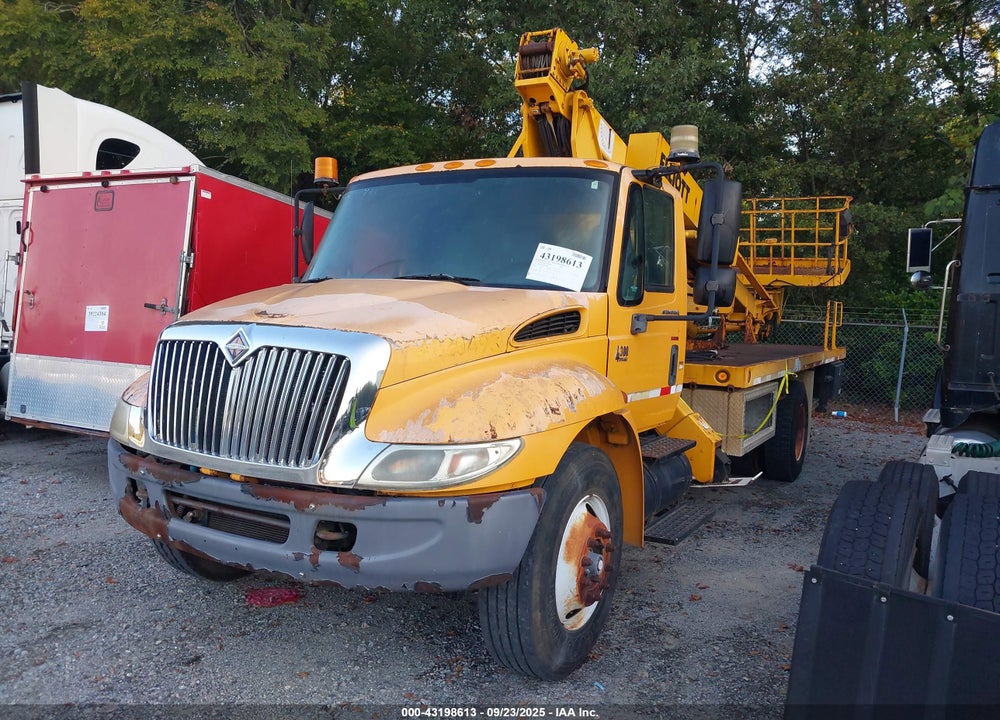2003 INTERNATIONAL 4000 4300 VIN: 1HTMMAAN63H568977